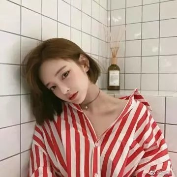 害羞机关枪少女